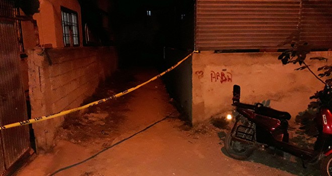  Adana'da kadın cinayeti! Tartıştığı eşini bıçaklayarak öldürdü
