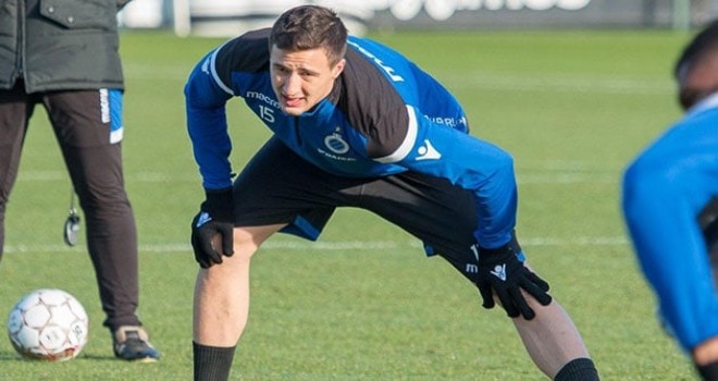  Club Brugge, Mitrovic'in bonservisini alıyor