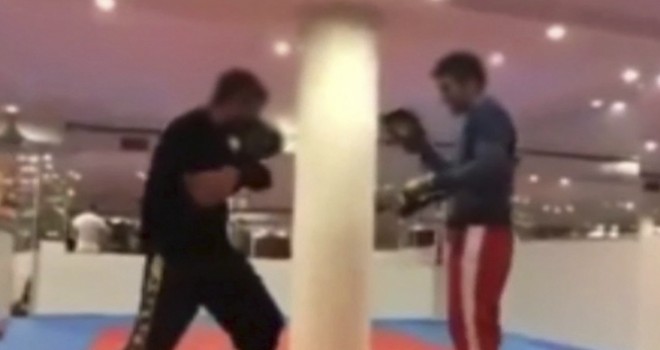 Profesyonel kick boksçu hırsızlıktan tutuklandı
