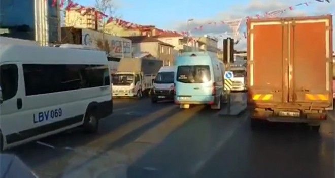 Sancaktepe'de minibüsçü terörü