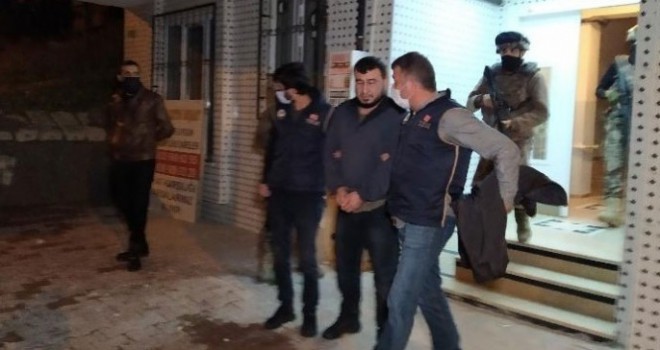 İstanbul'da gece yarısı 11 ilçede eş zamanlı DEAŞ operasyonu