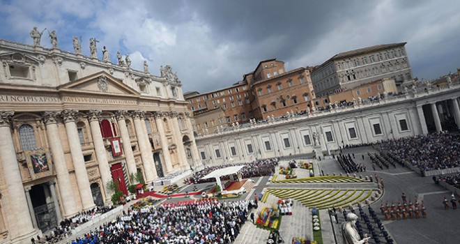 Vatikan'a büyük fatura!