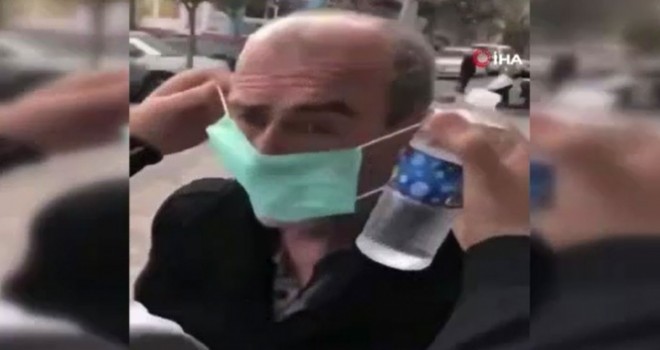 İstanbul'da yaşlı adama zorla maske takan kişi gözaltına alındı