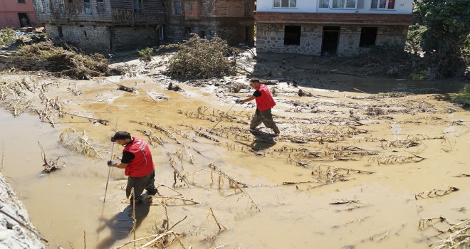 Sele kapılan 13 yaşındaki Rabia, 17 gündür aranıyor