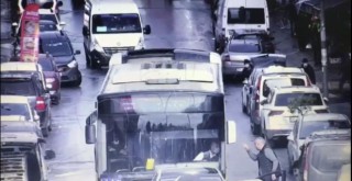 İstanbul'da otobüs şoförüne saldırıyla ilgili yeni görüntüler kamerada