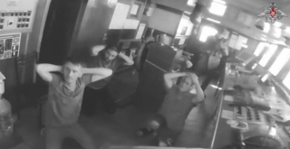 Türk gemisine yapılan baskının yeni görüntüleri