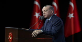 Cumhurbaşkanı Erdoğan: Millete yukarıdan bakmak asla kabul edilemez