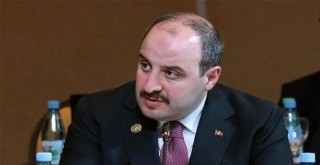 Bakan Varank, Altmaier ile bir araya geldi