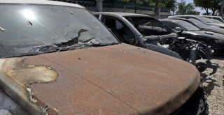 Yediemin otoparkları araç mezarlığına döndü