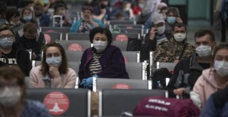 Rusya'da Covid-19 vaka sayısı 400 bini geçti,