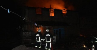 Çok acı olay! Yatalak ev sahibi yangında hayatını kaybetti