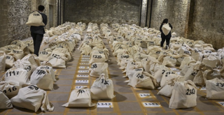 Yurt dışında sandıklar kapandı