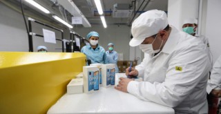 Çinli akıllı telefon devi Türkiye'de test üretimine başladı