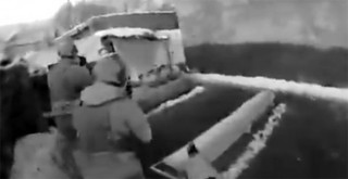  Askerlerle teröristlerin çatışma anı kamerada