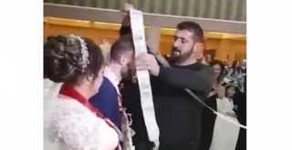 Yok böyle takı, dola dola bitmedi