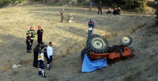 Traktörün altında kalan 17 yaşındaki genç yaşamını yitirdi