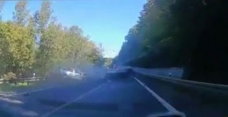 Lüks araçların yarışı ölümle bitti