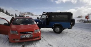 Büyük panik! Yola savrulan kadın...