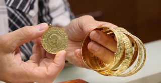 Ons altın rekor tazeledi