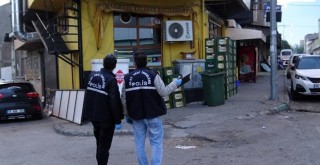 Eğlence mekanında polisler varken pompalıyla ateş açtılar