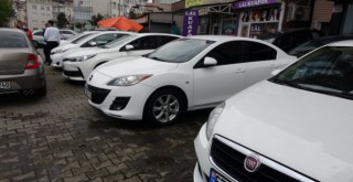 İkinci el otomobil pazarında satışlar yılın ilk 4 ayında yüzde 30 düştü.