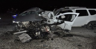 Araçlar bu hale geldi! Ölü ve yaralılar var