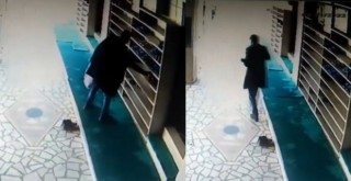 Cemaat namazda, hırsız iş başında