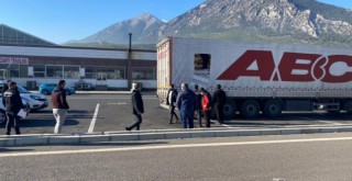 Yeşilçam filmi Adana'da gerçek oldu