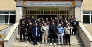 KMTSO Basın Müşaviri Emre Akkış, Gazetecilik Bölümü Öğrencileriyle Bir Araya Geldi