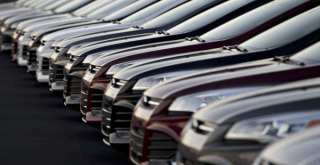 Sıfır otomobilde 3 yıl aradan sonra indirime gidilmeye başlandı