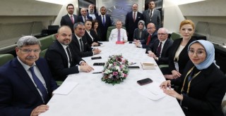 Yeni anayasayı ülkemiz için istiyoruz