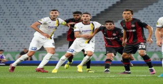 Pirlo'dan dillere destan siftah!