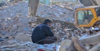 Depremde hayatını kaybedenlerin sayısı 36 bin 187'ye yükseldi