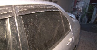 İstanbul'da gece çamur yağdı, vatandaşlar soluğu oto yıkamacılarda aldı