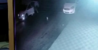 Yeni aldığı aracını sahur için ekmek almaya gittiğinde saniyeler içinde çaldılar