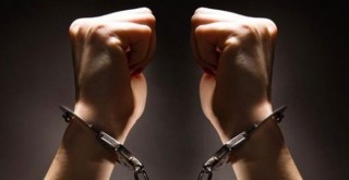 'Ayaklarımın düz taban olup olmadığına baktılar'