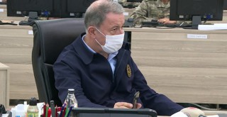 Cumhurbaşkanı Erdoğan sınır hattı ve ötesindeki birlik komutanlarına hitap etti