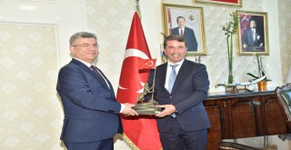 Cumhur İtifakının En Güzel Eserlerini Türkoğlu'nda Görüyoruz