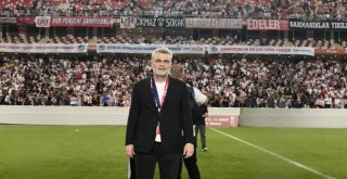 Başkan Görgel, Şampiyonluk Yolunda da İstiklalspor’u Yalnız Bırakmadı