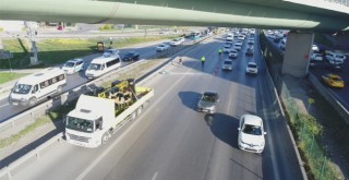 E-5'te dev camlar kamyondan yola savruldu faciadan dönüldü