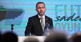  Bakan Kasapoğlu: 'UEFA'nın soruşturma kararı yok hükmündedir'