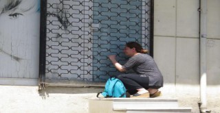 Kapıyı aç Elif ben geldim