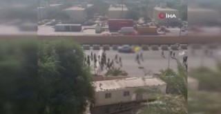  Haşdi Şabi yanıları, ABD'nin Bağdat Büyükelçiliğine girmeye çalışıyor