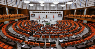 10. Yargı Paketi Adalet Komisyonu’nda kabul edildi