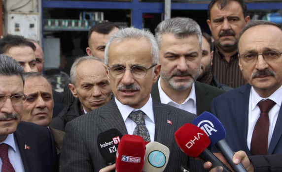 Bakan Abdulkadir Uraloğlu: “9 vatandaşımıza henüz ulaşılmış değil”